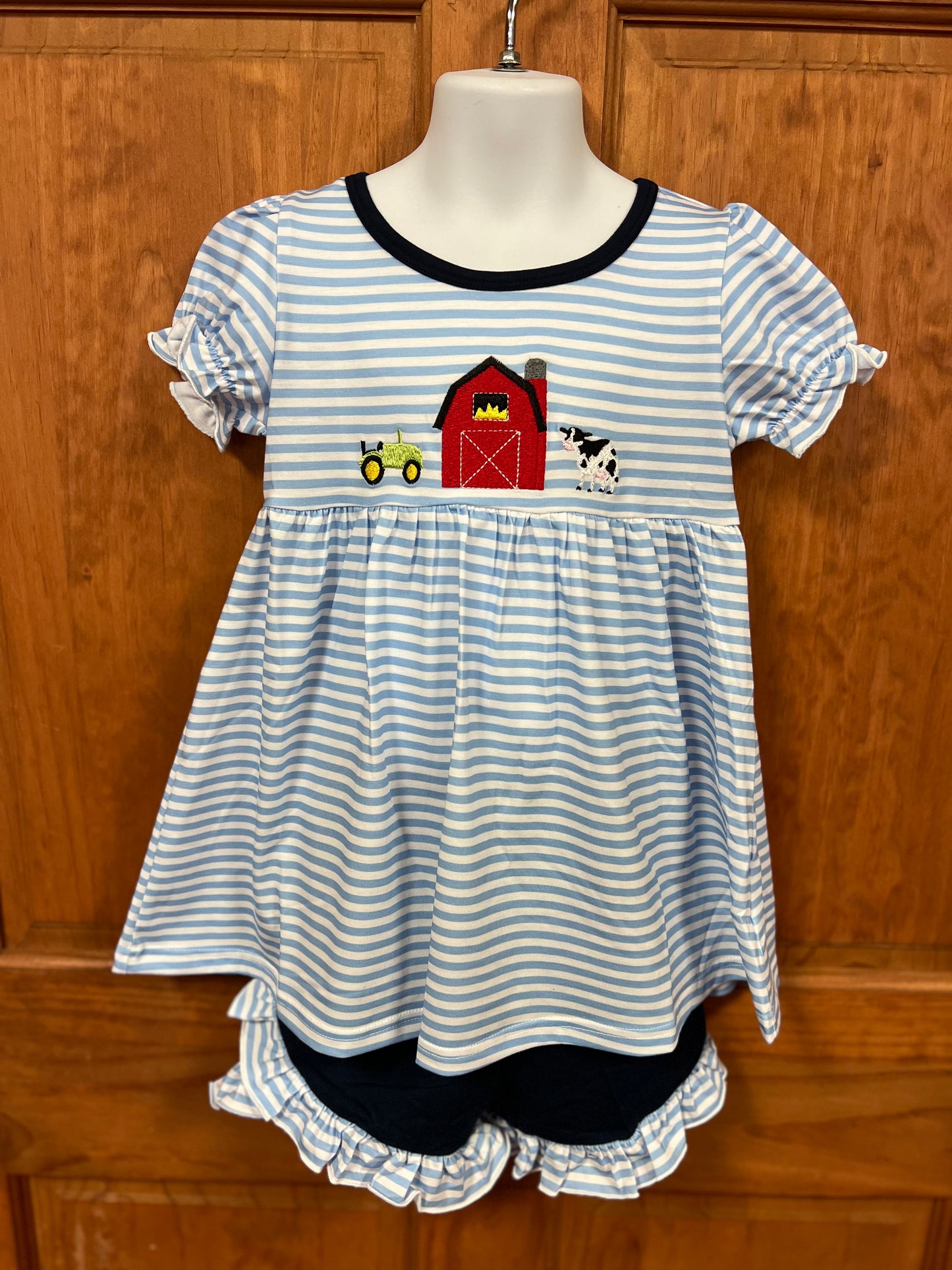 Farm Appliqué Short Sets