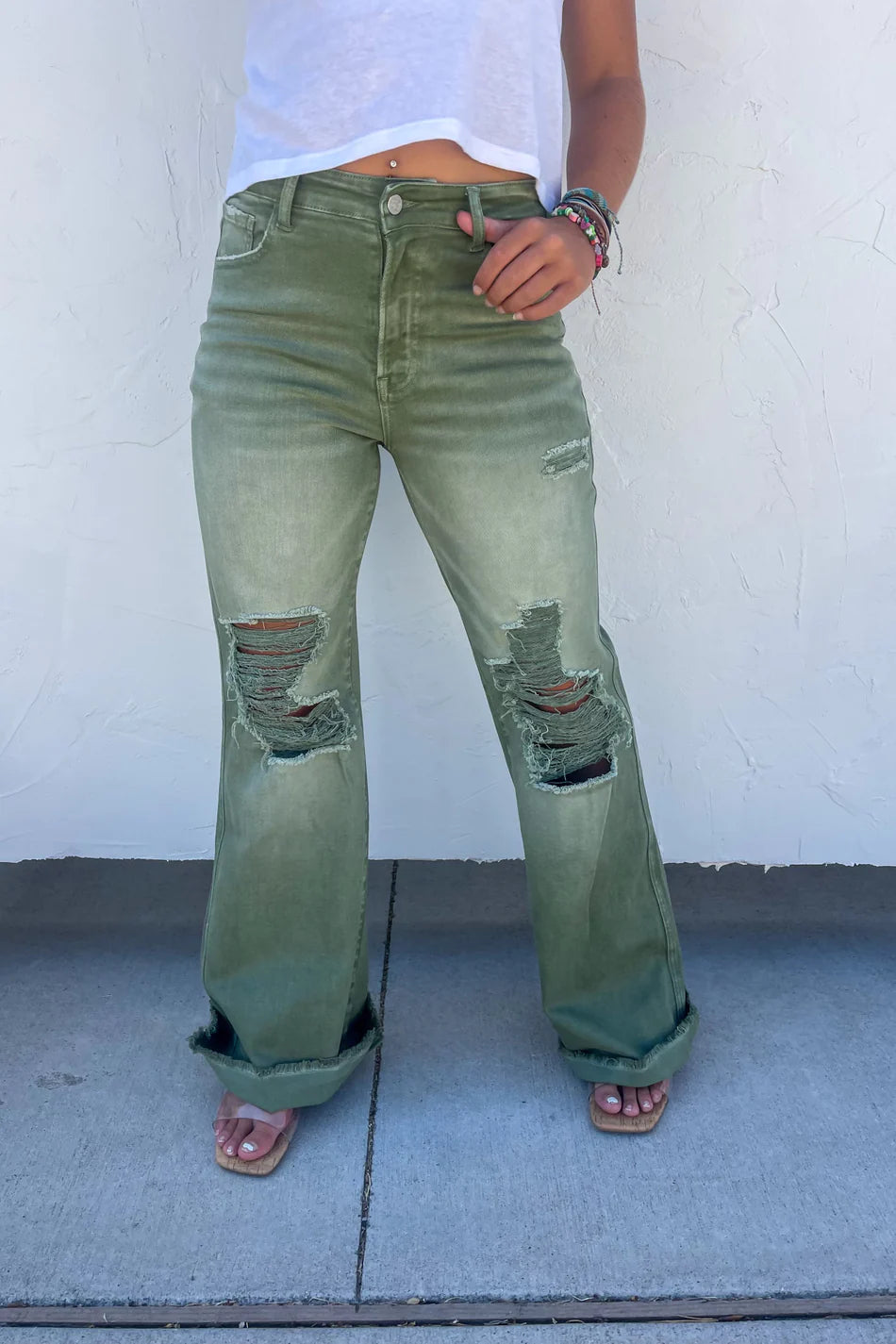 BLAKELEY DISTRESSED COLORED JEANS